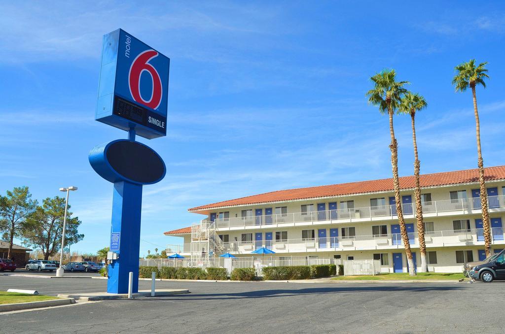 Motel 6-Twentynine Palms, Ca Exteriör bild